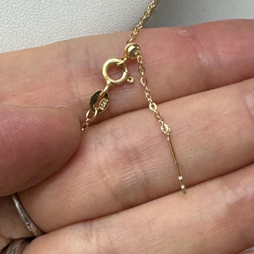 Five NATURAL Cultured Pearls Floating on 14K YG - 18 Inches (Adjustable) - Picture 8 of 9